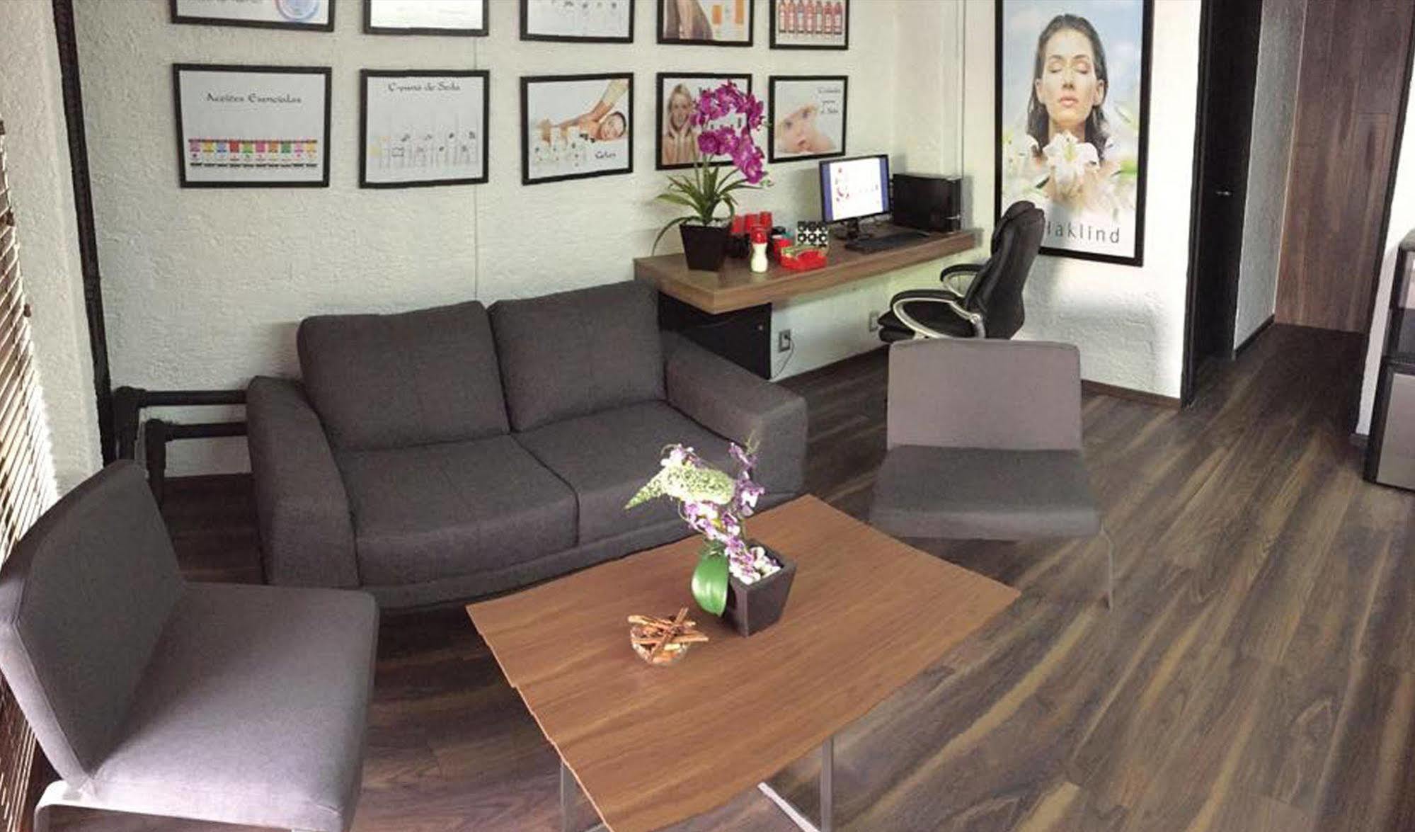 Aurora Suites ซาโปปัน ภายนอก รูปภาพ